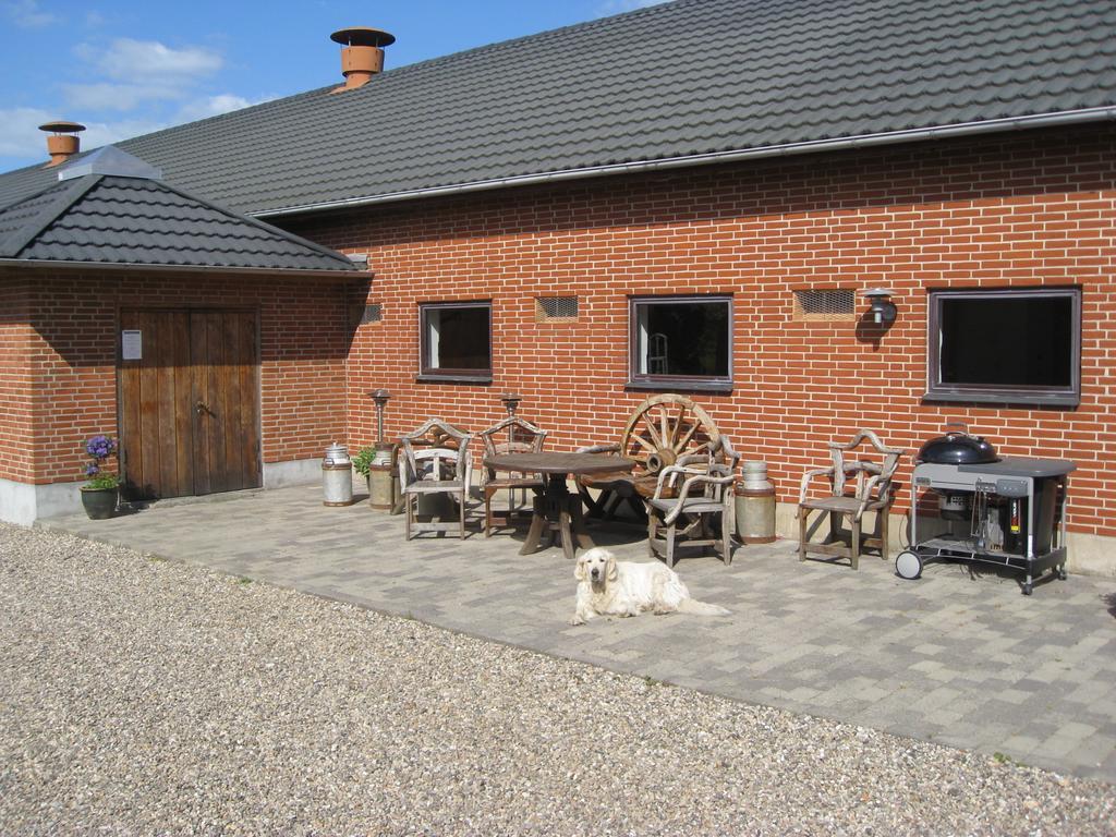 Den Gamle Kostald Bed & Breakfast Holsted Ngoại thất bức ảnh